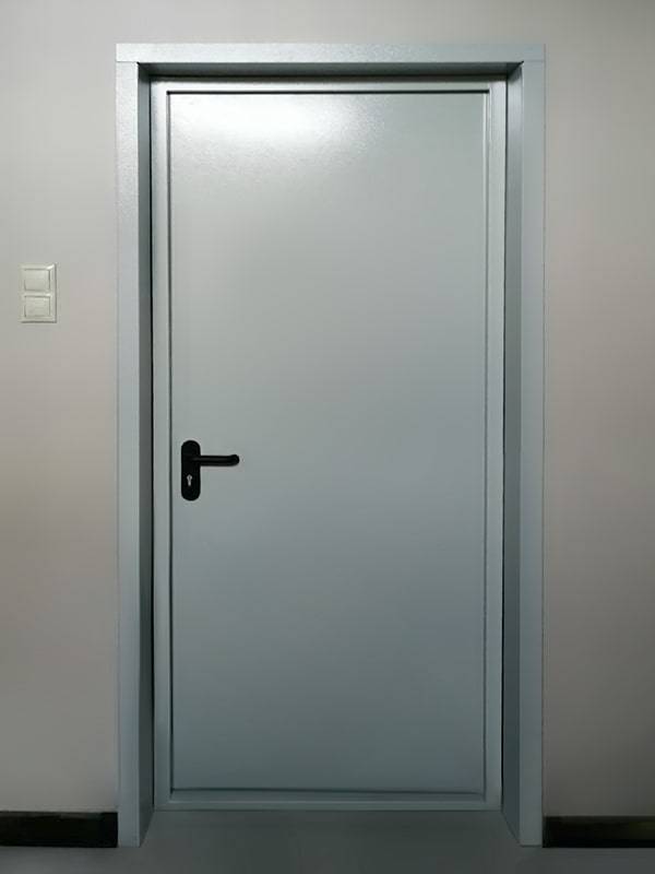 Огнеупорная дверь, фото изнутри (пос. Сосенский)